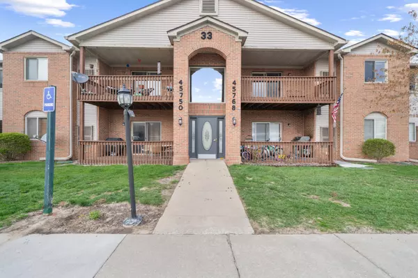 45766 Prairiegrass Court #6,  Van Buren Twp,  MI 48111