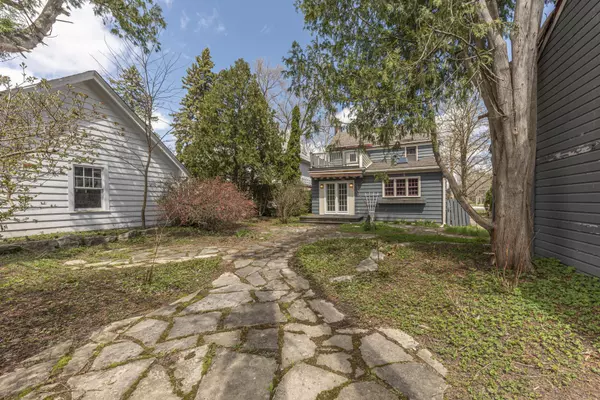 Ann Arbor, MI 48103,1405 Harbooke Avenue