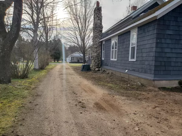 Reed City, MI 49677,761 S Roth Street