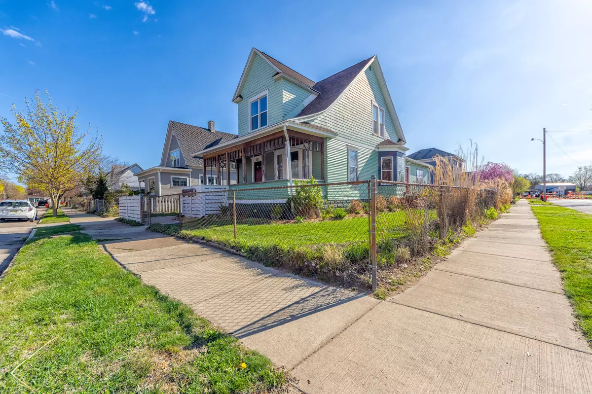 Benton Harbor, MI 49022,573 Columbus Avenue