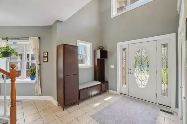 Ann Arbor, MI 48105,5836 Lost Oak Drive