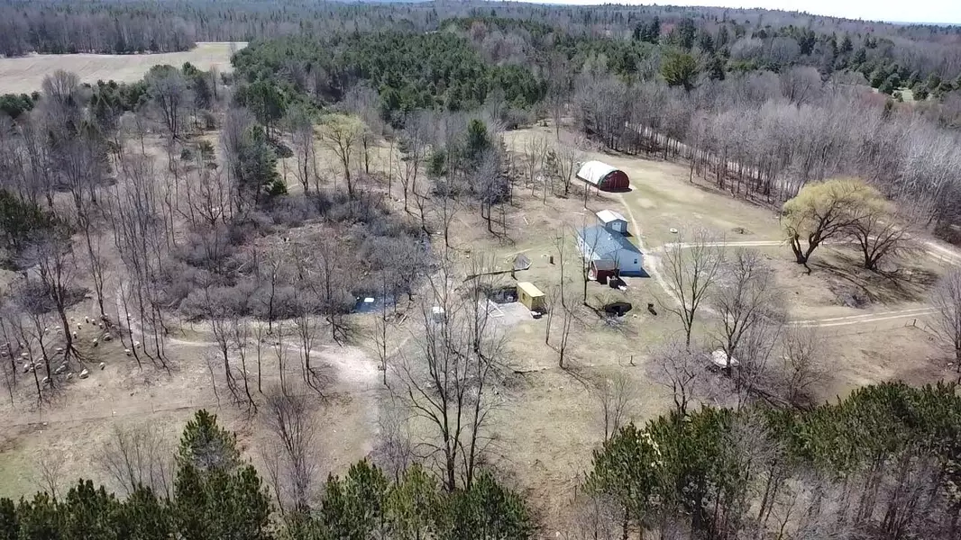 5325 Archer Road, Brethren, MI 49619