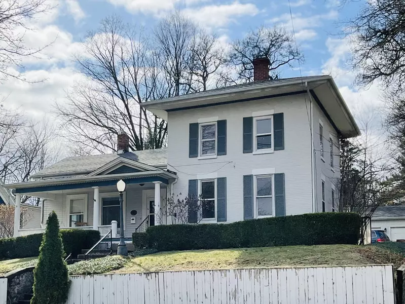 323 N Marshall Avenue, Marshall, MI 49068