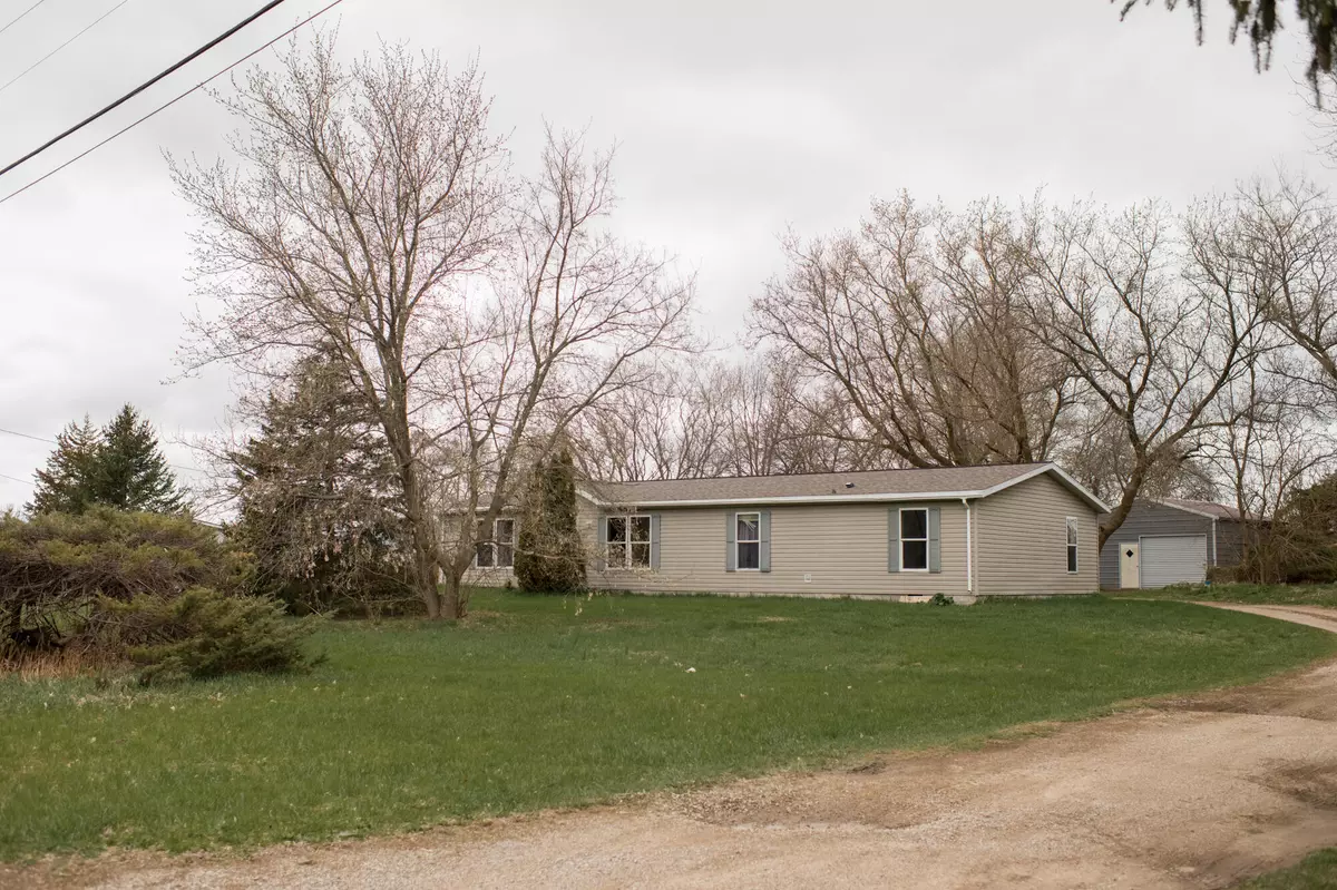 Kent City, MI 49330,1651 17 Mile Road