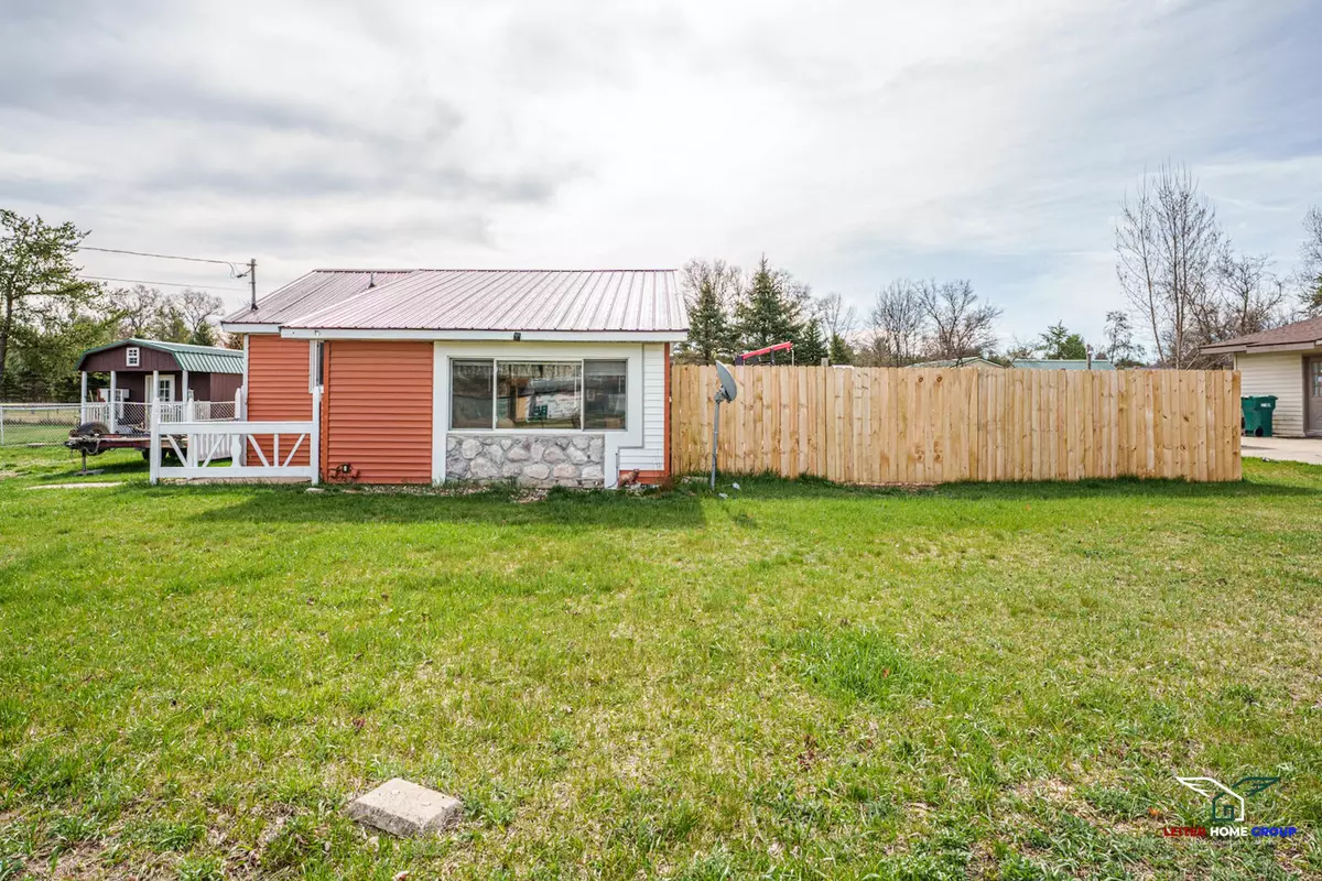 Harrison, MI 48625,5192 Apache Trail