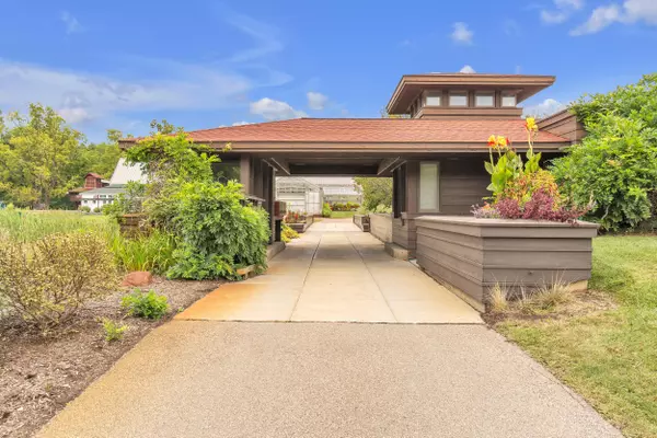 Ann Arbor, MI 48105,5140 Turtle Point Drive