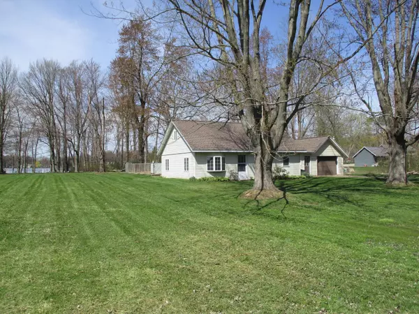 Fennville, MI 49408,5881 122nd Avenue