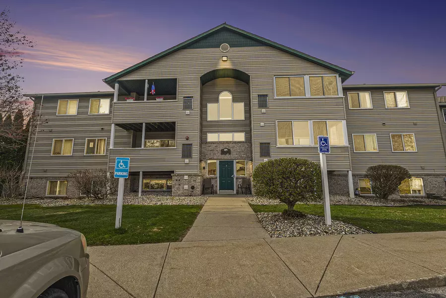 5891 Crosswinds Drive #23, Norton Shores, MI 49444