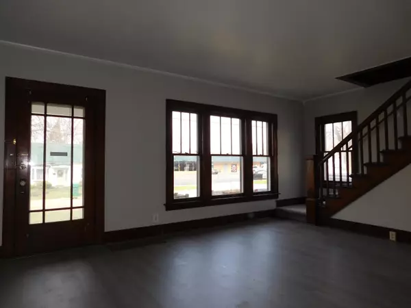 Three Rivers, MI 49093,114 S Lincoln Avenue