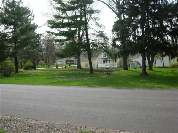 New Buffalo, MI 49117,516 E Detroit Street