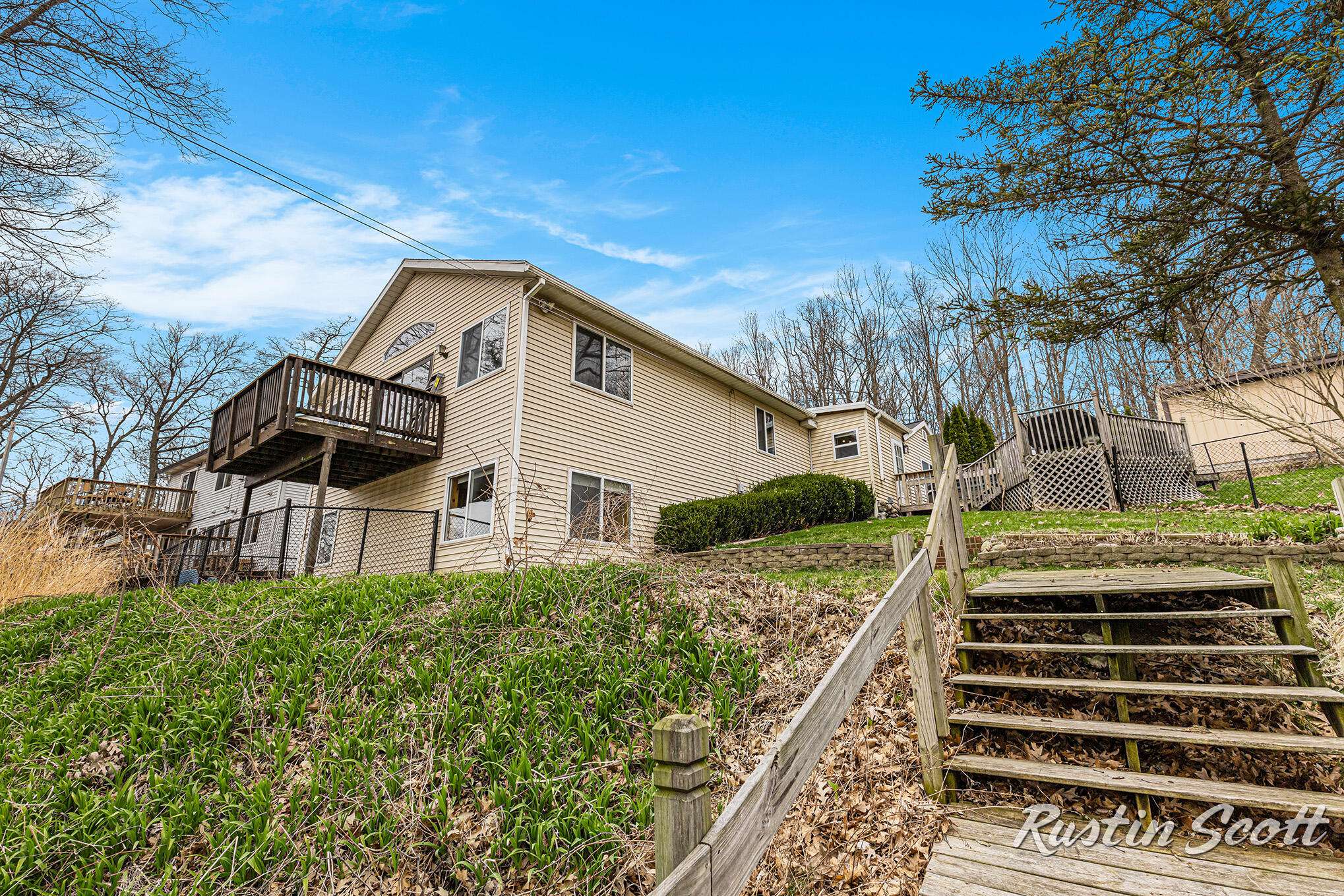 Belding, MI 48809,7229 Bordeau NE Drive