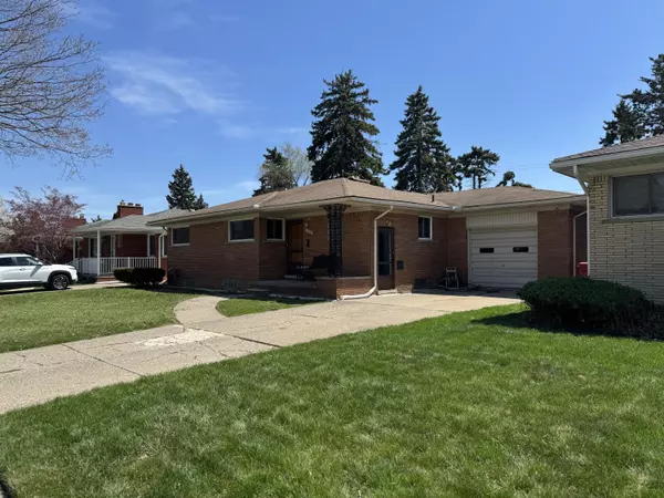 Eastpointe, MI 48021,17314 Veronica Avenue