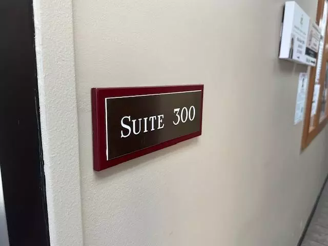 209 E Washington Avenue #300, Jackson, MI 49201