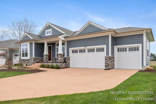 East Lansing, MI 48823,535 AQUILA Drive #26
