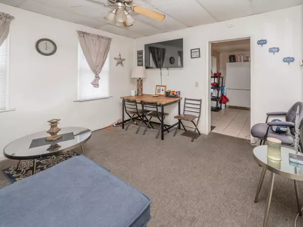 Kalamazoo, MI 49007,637 Davis Street