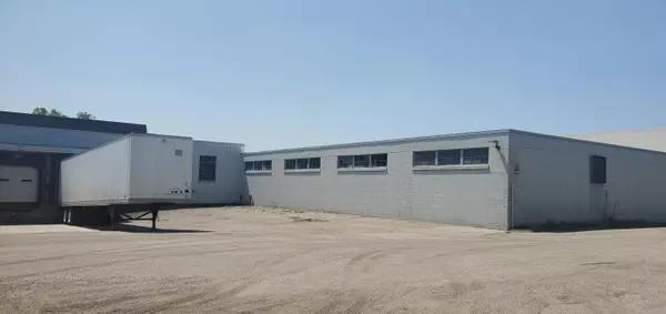 Holland, MI 49423,500 E 8th Street #3