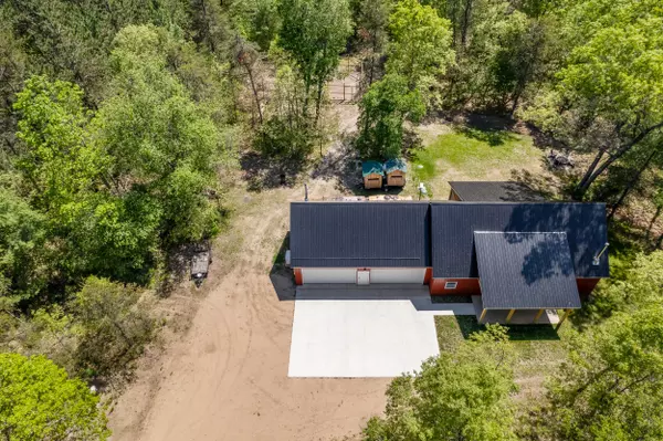Rothbury, MI 49452,7060 S 142nd Avenue