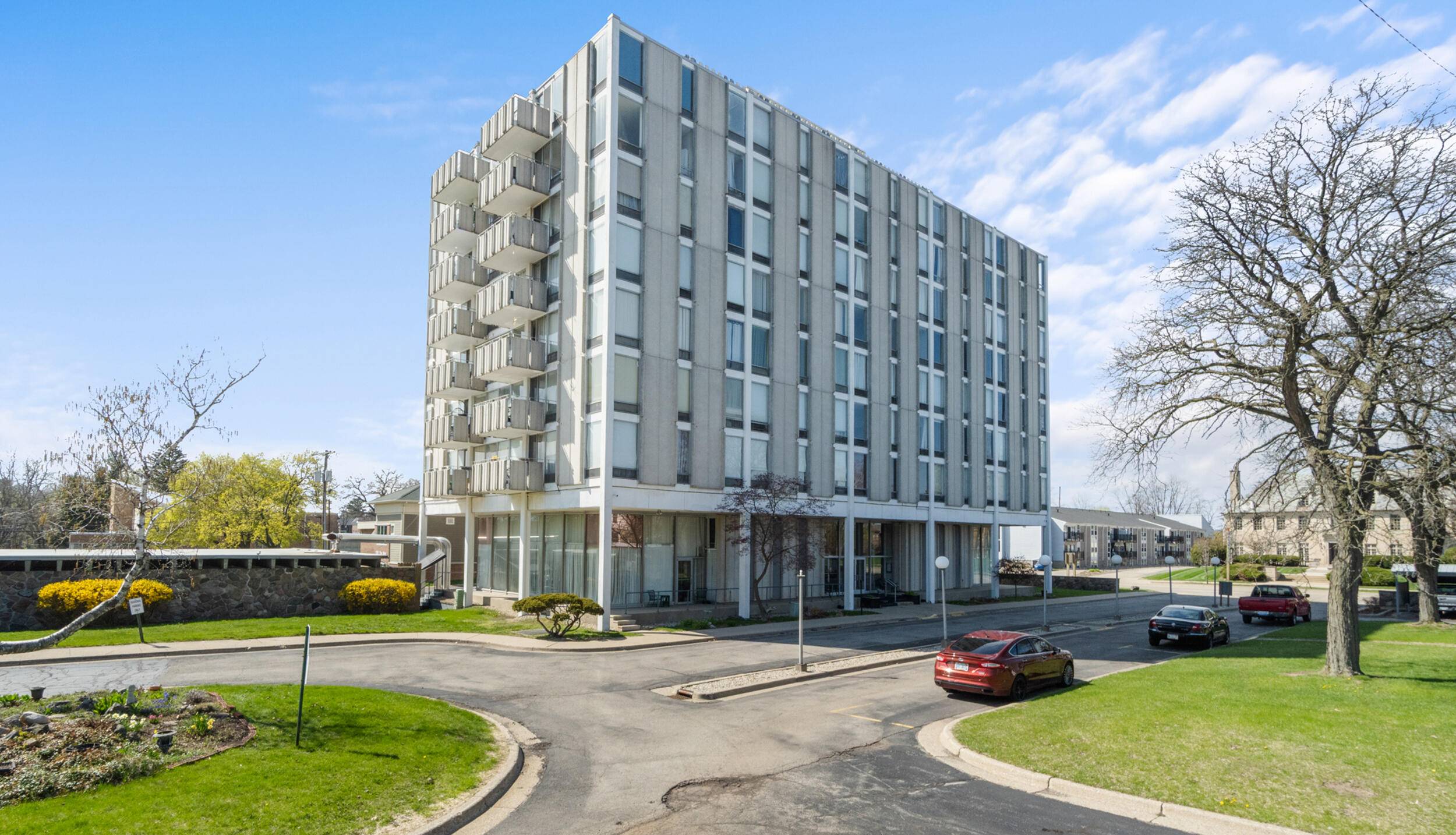 715 W Michigan Avenue #502, Jackson, MI 49201
