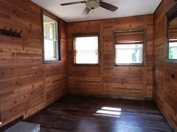 Kalamazoo, MI 49009,3129 S 11th Street