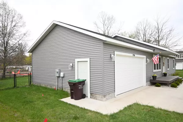 Muskegon, MI 49442,2786 Willowstone Drive