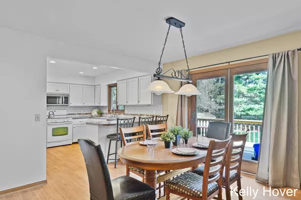 Hudsonville, MI 49426,4417 Chateau West Drive