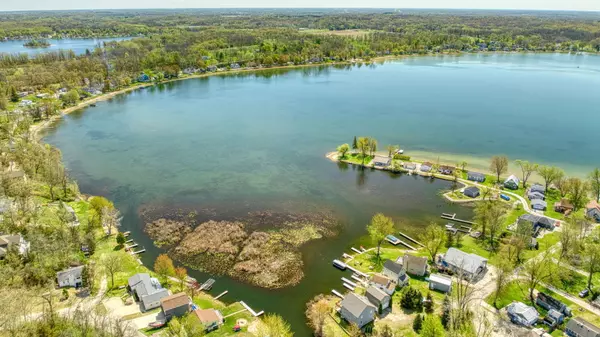 Onsted, MI 49265,5576 Rays Drive