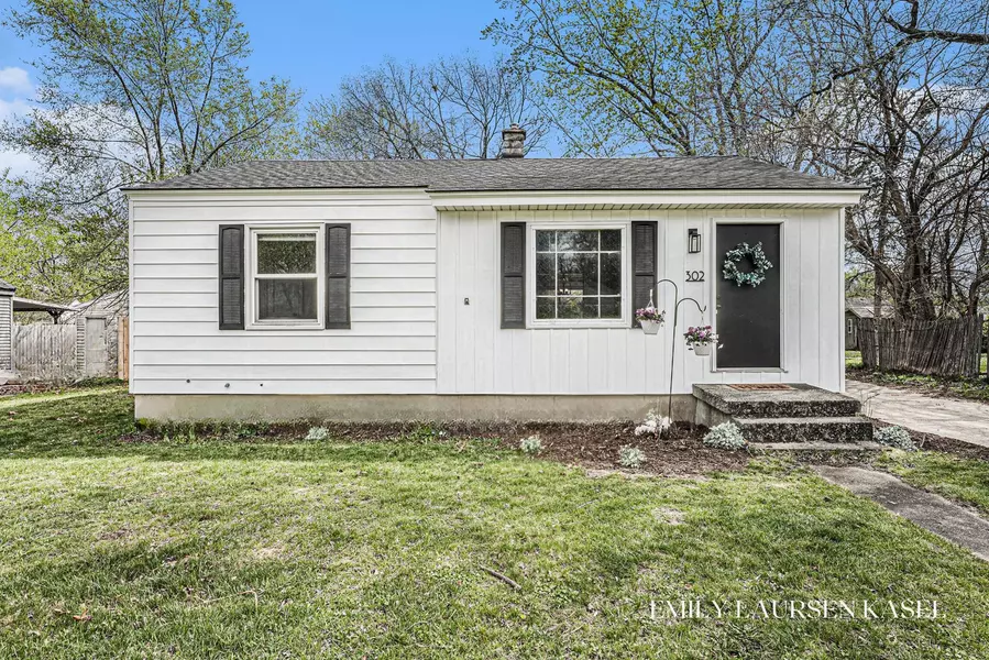 302 Leroy SW Street, Wyoming, MI 49548