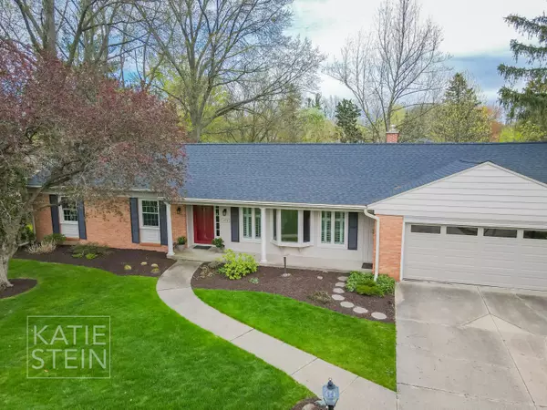 Grand Rapids, MI 49546,4270 Greenbrier SE Court