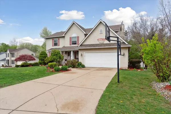 Lansing, MI 48911,3111 Ivywood Court