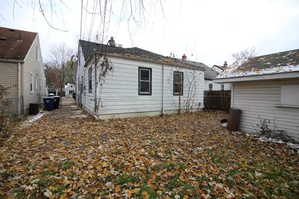 Redford, MI 48239,15881 Lennane Street