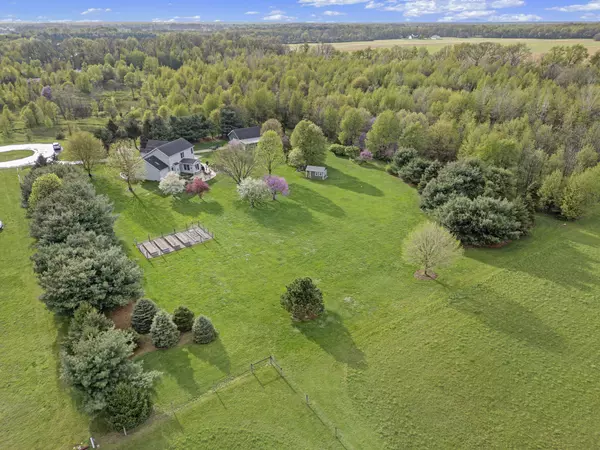 Edwardsburg, MI 49112,70653 Sterling Drive