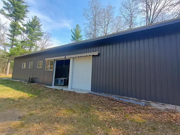 Chase, MI 49623,3877 E Creekwood Drive