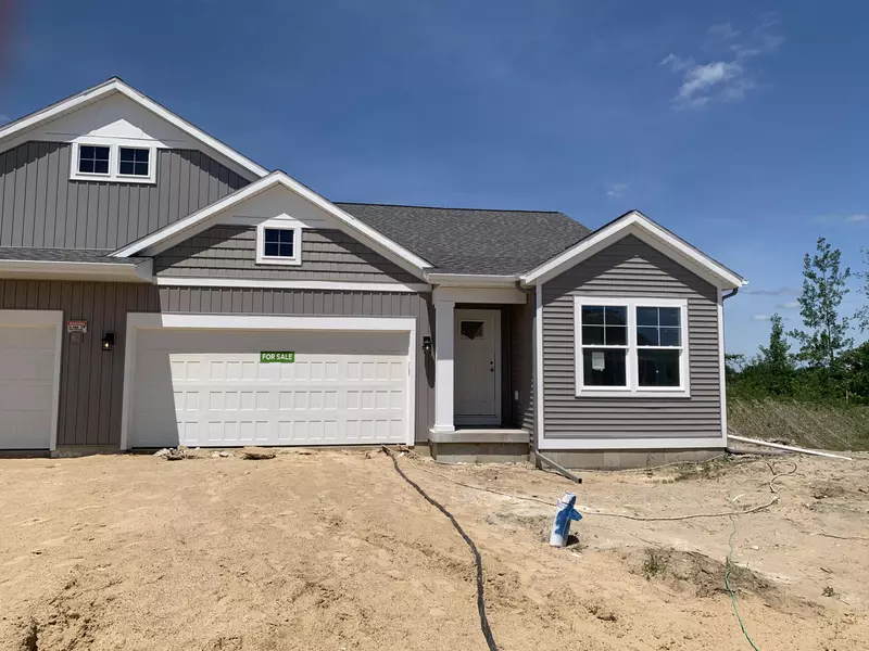 995 Scioto NW Drive #25, Comstock Park, MI 49321