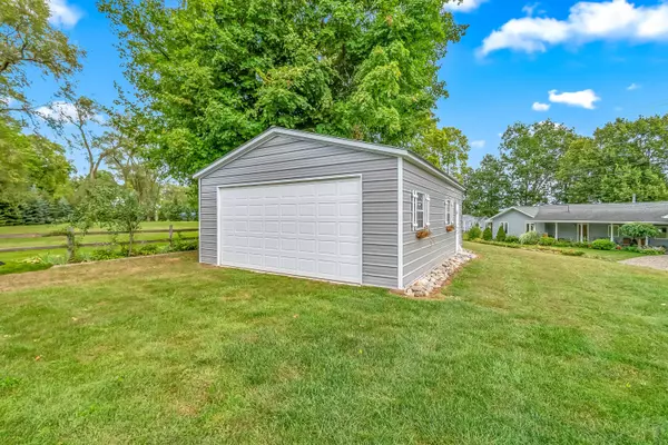 Sherwood, MI 49089,793 Blossom Road