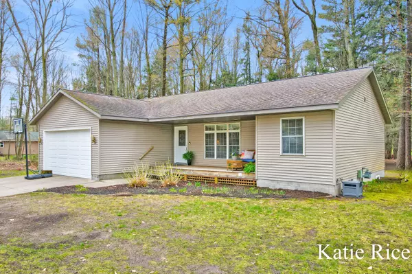 Rothbury, MI 49452,7917 S Wood Street