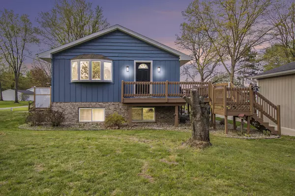 9304 I S Drive, Ceresco, MI 49033