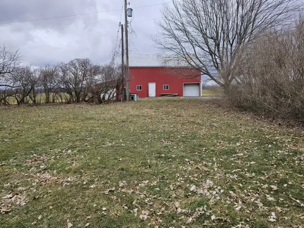 Lawrence, MI 49064,66598 Territorial Road