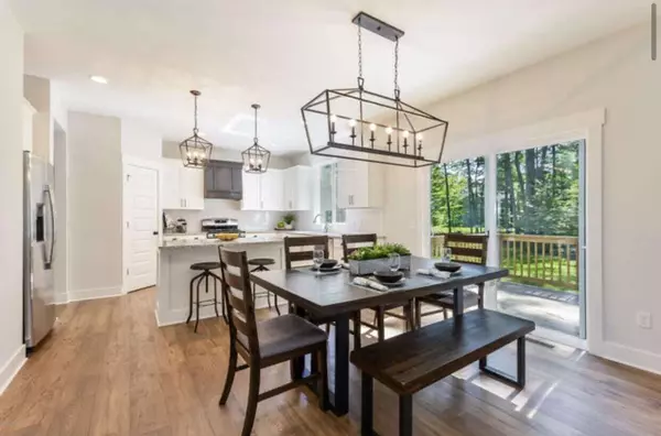 Kentwood, MI 49512,3906 Sugar Pine Trail Trail