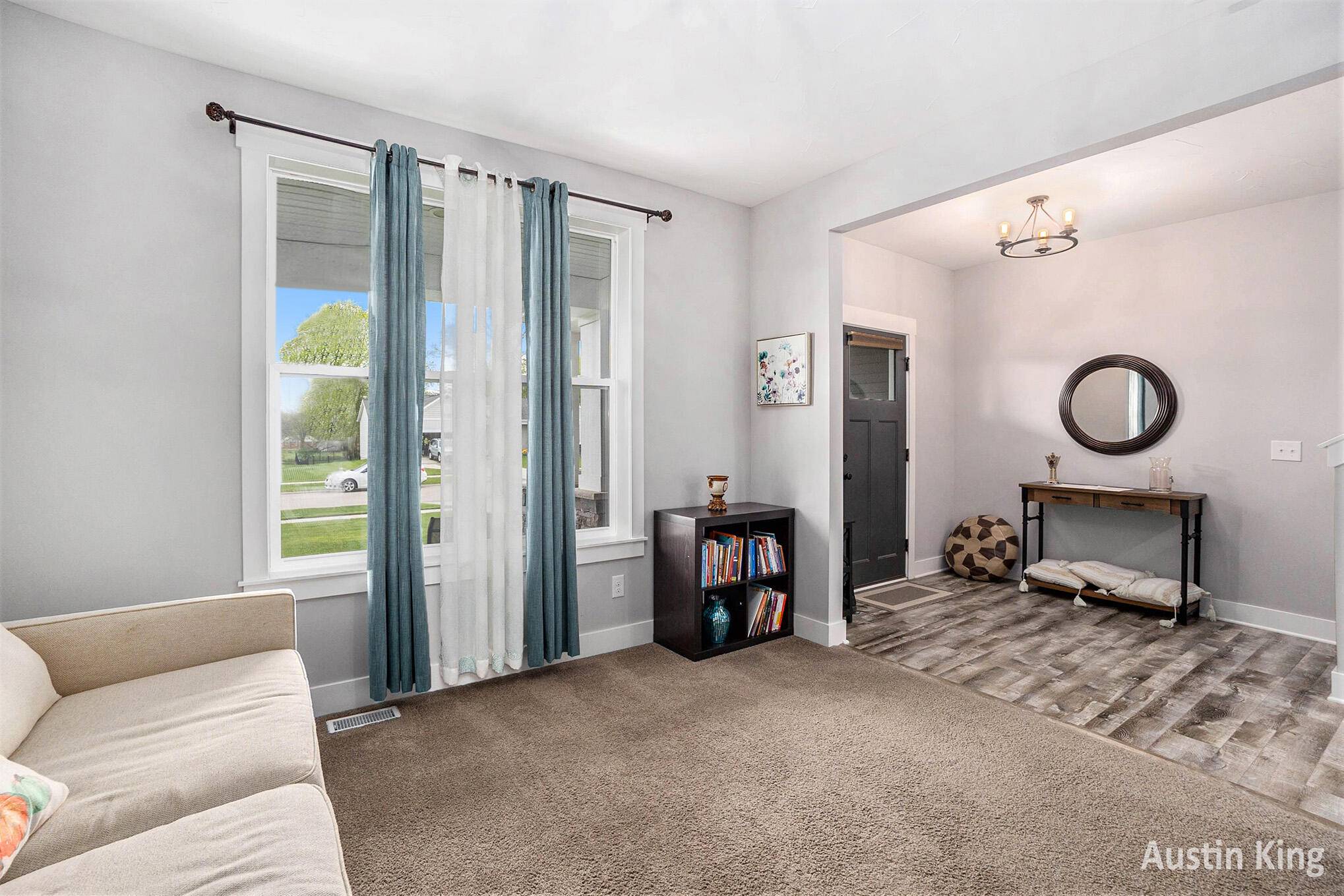 Hudsonville, MI 49426,6526 Alward Drive