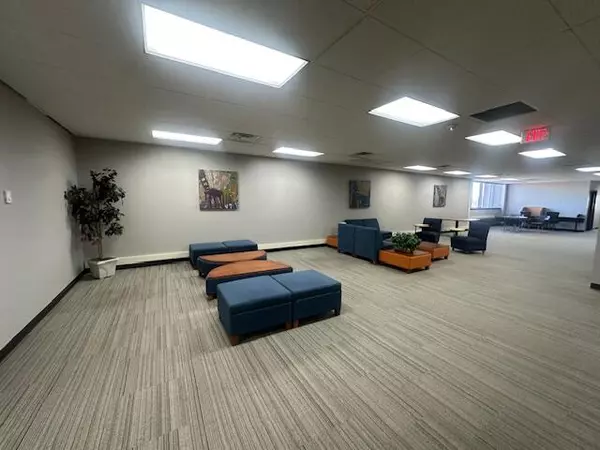 Jackson, MI 49201,209 E Washington Avenue #Suite 9