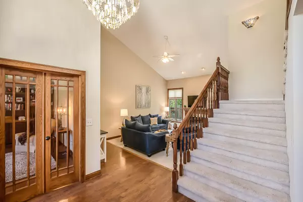 Pinckney, MI 48169,8544 Far Ravine Drive