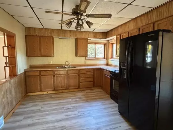 Hesperia, MI 49421,400 E Michigan Avenue