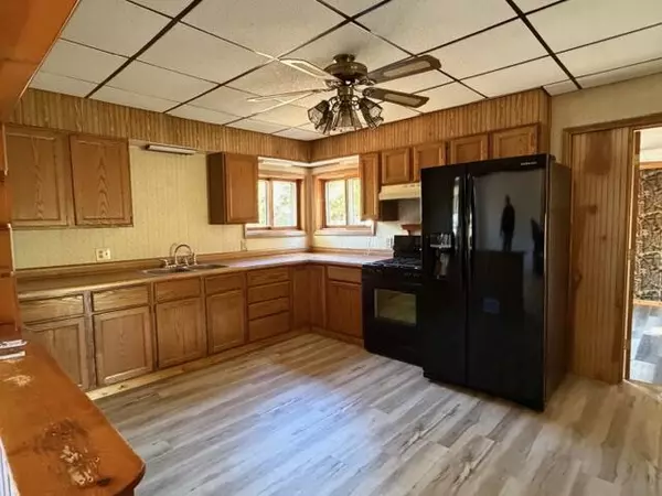 Hesperia, MI 49421,400 E Michigan Avenue