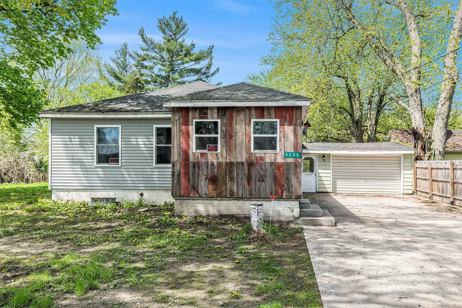 5355 Orleans Road, Orleans, MI 48865