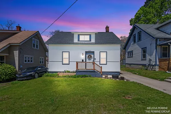 Grand Rapids, MI 49507,1221 Dickinson SE Street