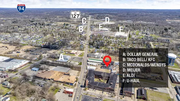 Jackson, MI 49203,2419 E Michigan Avenue