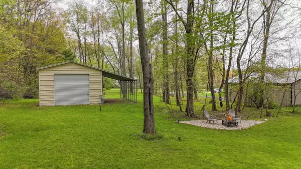 Cassopolis, MI 49031,23584 Kelsey Lake Street