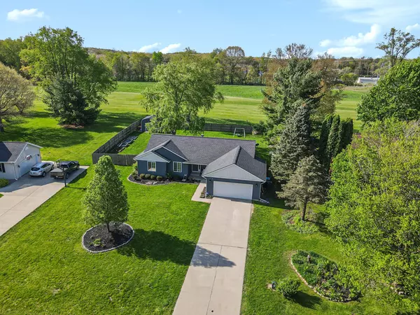 Plainwell, MI 49080,170 Country Club Boulevard