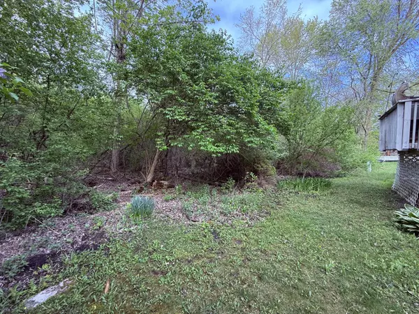 Jackson, MI 49201,3264 Hawthorn Circle