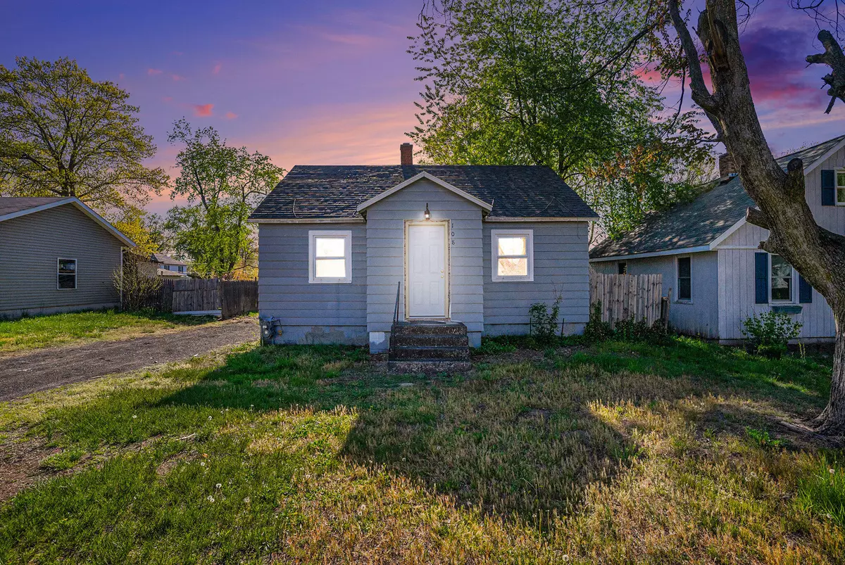 Holland, MI 49423,108 Spruce Avenue